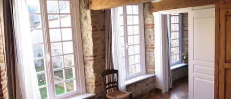 2 chambres, bureau, lit parapluie, Wi-Fi gratuit