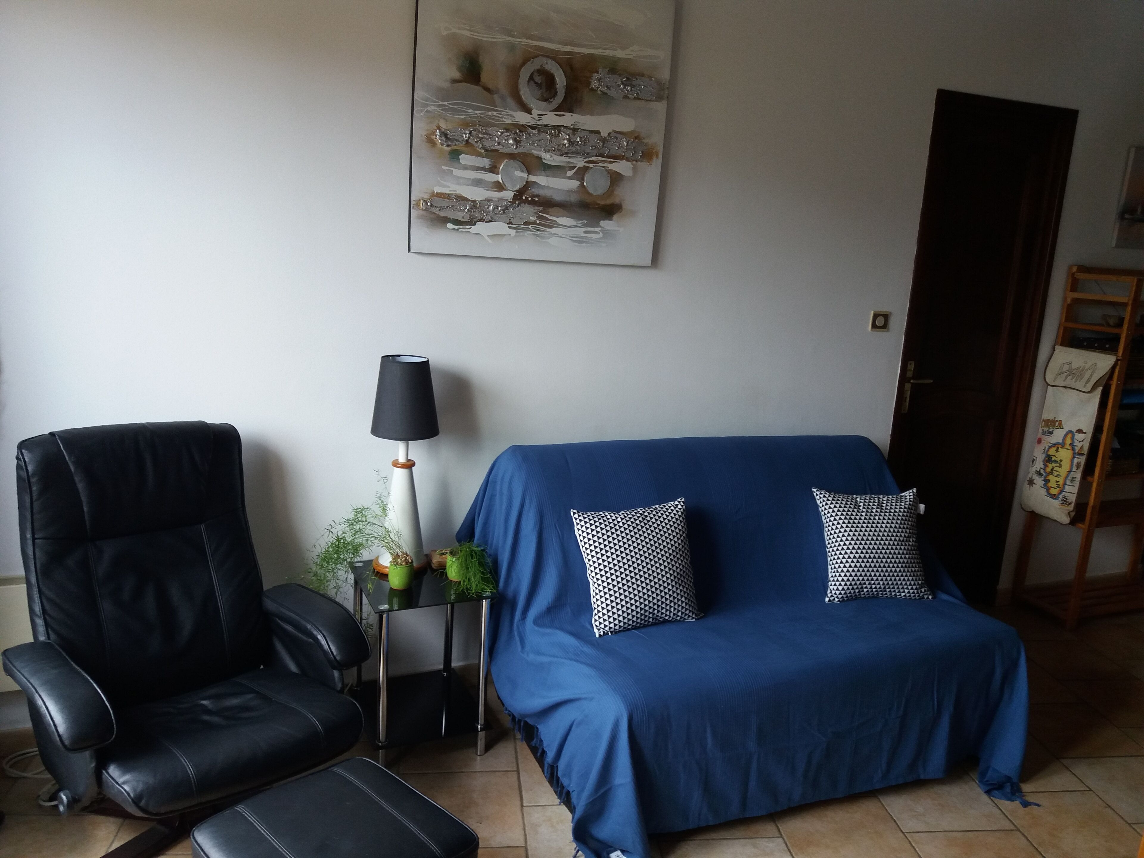 Family apartment with swimming pools, tennis and balcony with sea view