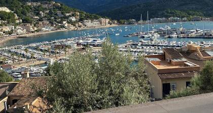 Bel appartement avec vue fantastique sur la mer, wi-fi et parking privé