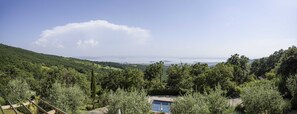Pool - Villa for 10 people with pool with a "truly wonderful" view to Lake Trasimeno  (Lisciano Niccone)