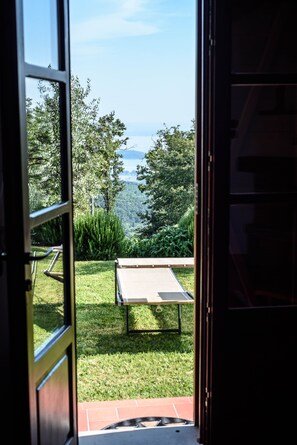 Interior - Villa for 10 people with pool with a "truly wonderful" view to Lake Trasimeno  (Lisciano Niccone)