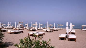 Beach nearby, beach towels