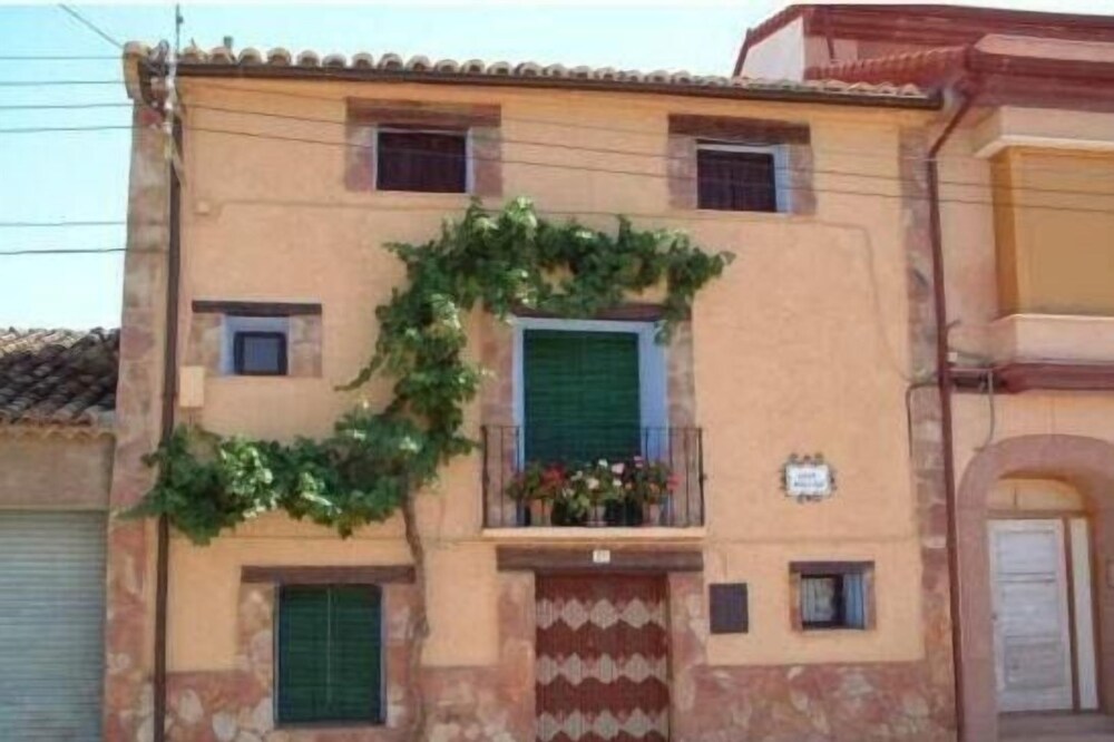 Casa Rural Abuelo Luis for 8 people