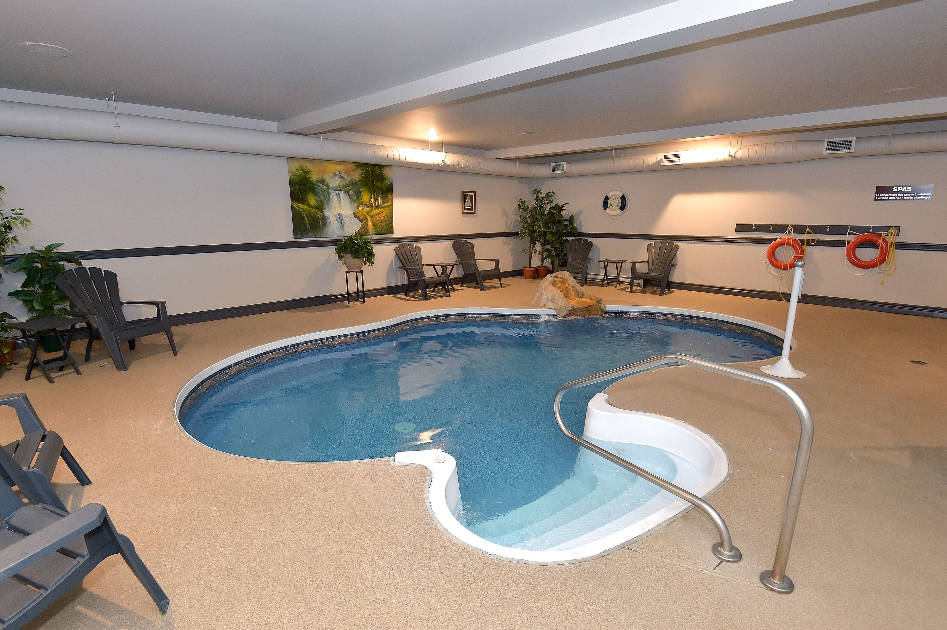 indoor pool