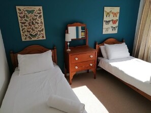 3 bedrooms, iron/ironing board, travel cot, free WiFi