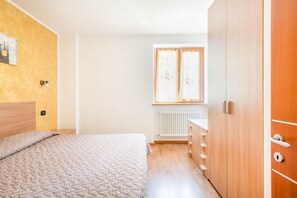 2 habitaciones, wifi y ropa de cama
