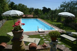 Outdoor pool - Agriturismo Lo Strettoio - Apartment Leccio (Castelbuono Berardenga)