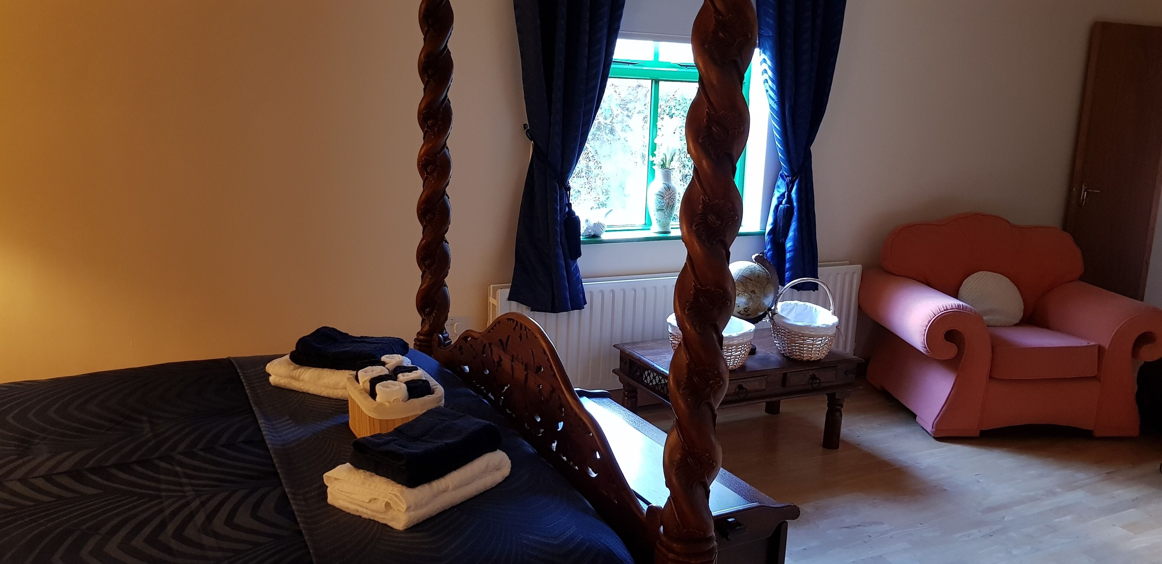 cosey country cottage in rural village location close to beach and golf club