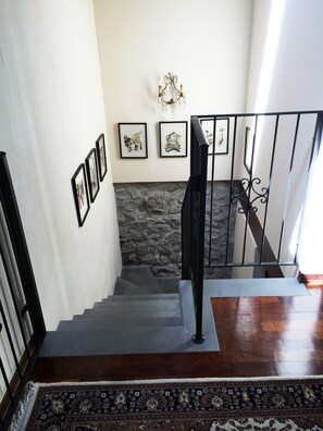 Interior - ✨ Luxury Tuscan Villa | Private Pool, BBQ, Wood Oven | Helicopter Tours Nearby (san romano di garfagnana (LU))