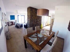 Interior - VILLA FUERTEVENTURA. With fantastic sea views. Climatized pool. (Tarajalejo)