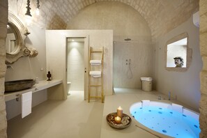 Spa - Wonderful Charming Villa with pool in the suggestive countryside near the sea, (RAGUSA)