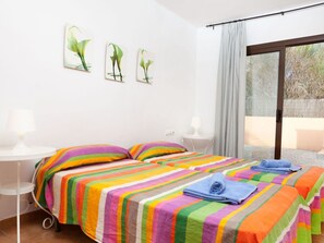 3 soverom, strykejern/-brett, reiseseng for barn og wi-fi (inkludert)