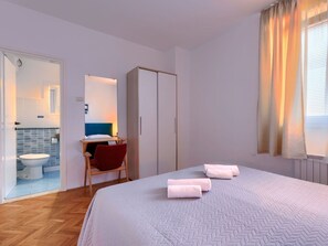5 bedrooms, free WiFi