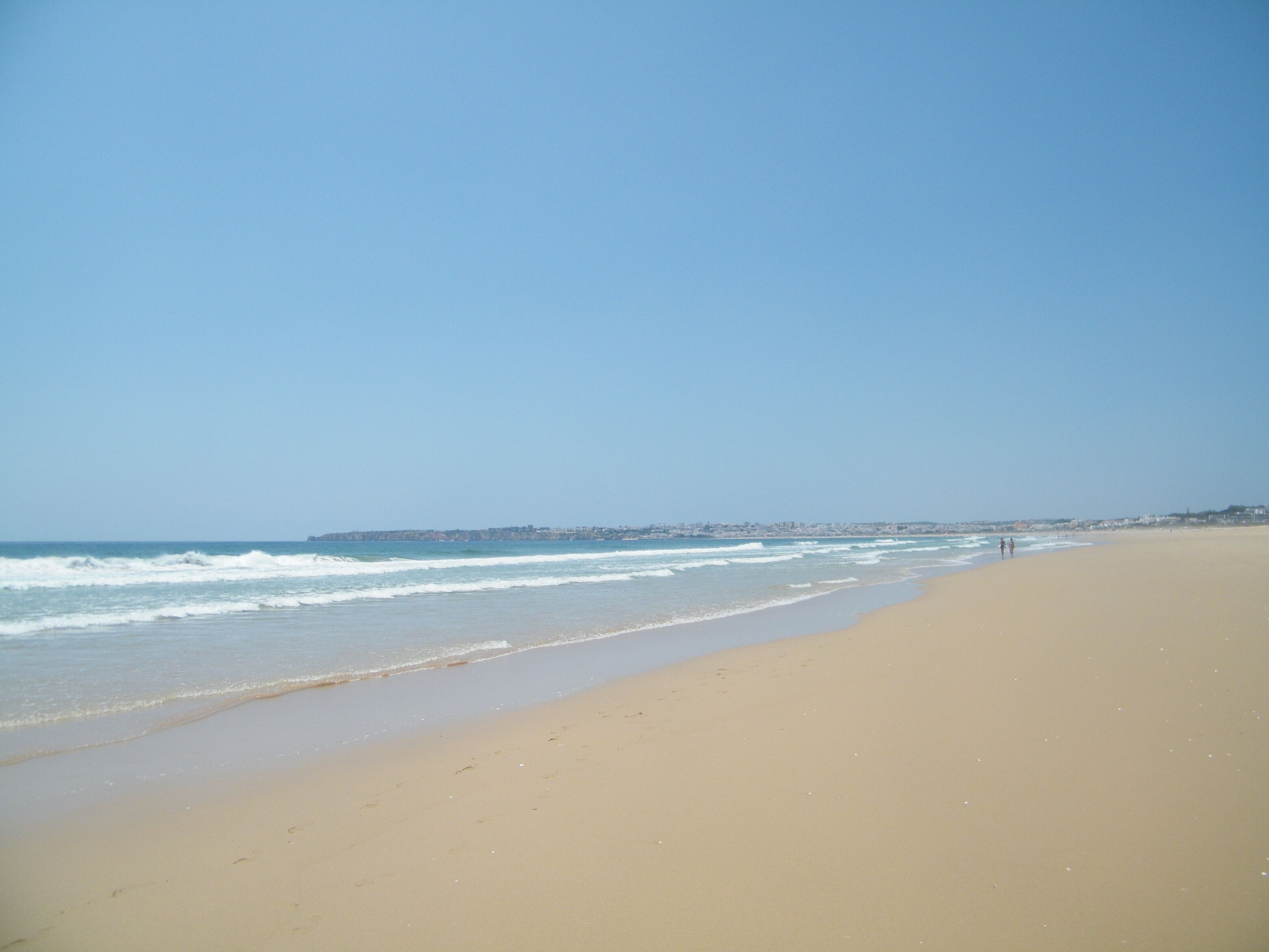 Beach nearby, beach towels
