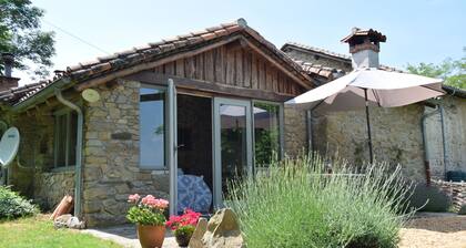 Spacious Cottage With Lovely Views And Garden/woodland, Privately Situated