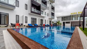 3 Schlafzimmer, Minibar, Zimmersafe, Schreibtisch