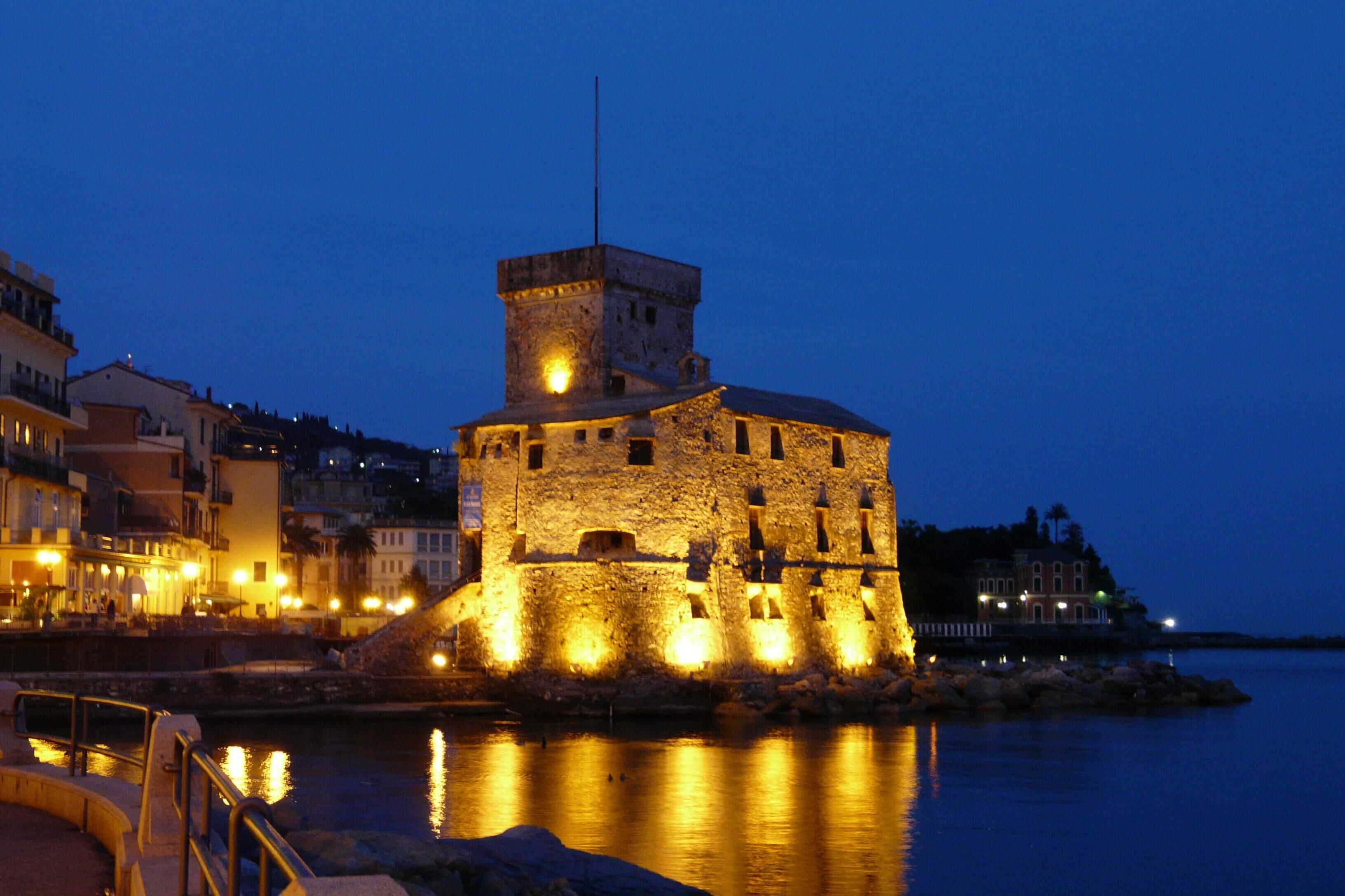 IN THE CENTER OF RAPALLO