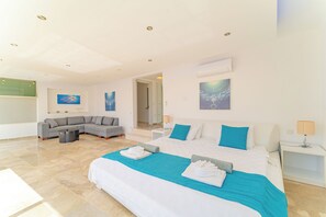 5 bedrooms, iron/ironing board, travel cot, WiFi