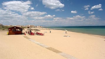 Beach nearby, beach towels