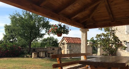 Rustic farmhouse surrounded by the greenery of the large and spacious garden ... with swimming pool