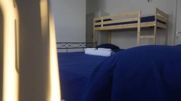 1 chambre, coffres-forts dans les chambres, Wi-Fi, draps fournis