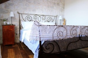 3 habitaciones y caja de seguridad en la habitación 