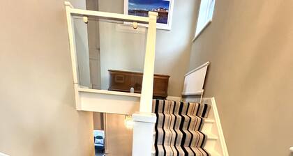 A lovely spacious 2 bedroom house suitable for up to 5 people. Own driveway.