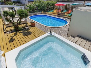 Pool - Cosy apartment for 5 people with pool, WIFI, A/C, TV and terrace (Umag)