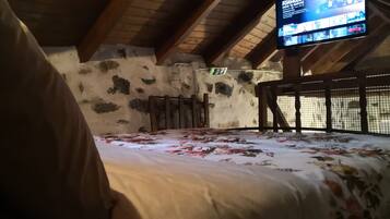 1 bedroom, in-room safe, iron/ironing board, WiFi