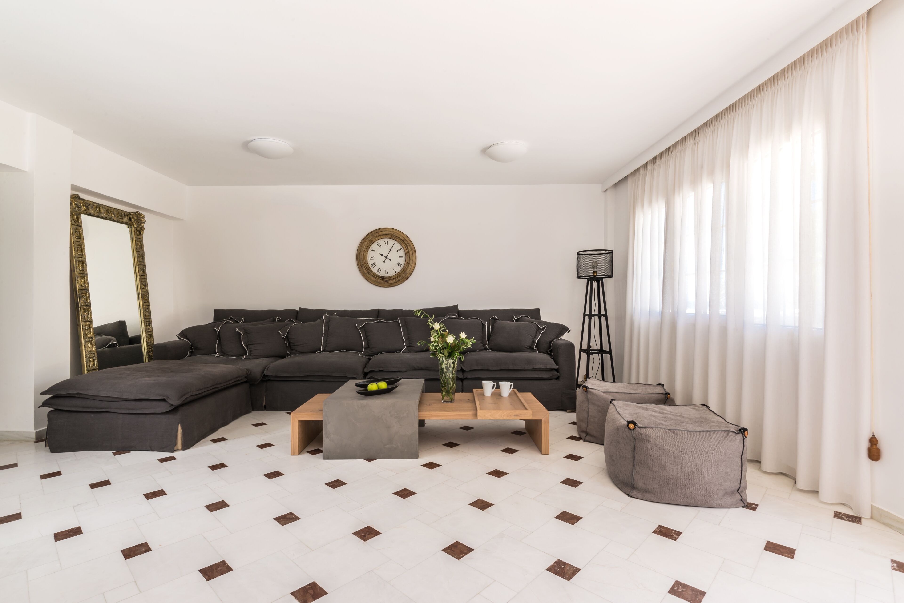 DAMMA BEACHFRONT LUXURY VILLA 