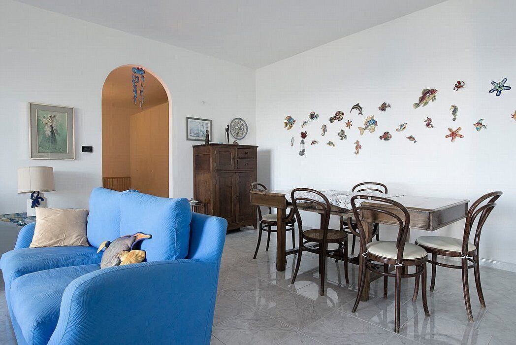 Villa Alisea: A splendid two-story villa located on a hillside, facing the sea, with Free WI-FI.