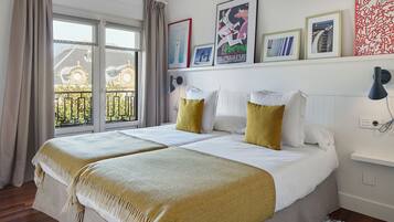 3 dormitorios, tabla de planchar con plancha, wifi gratis y ropa de cama