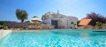 Authentic Trulli Stay with Private Pool and Panoramic Views | Itria Valley