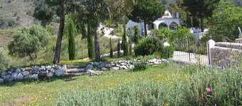 Characterful, Stylish 'Finca' with Heated Pool & Mountain Views (Beach 25 mins)
