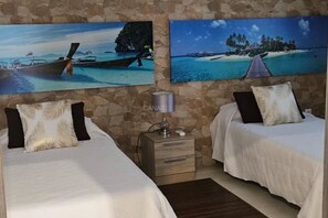 2 chambres, fer et planche à repasser, Wi-Fi, draps fournis