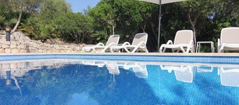 Belle maison de campagne avec piscine privée entourée de nature et de tranquillité