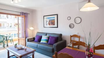 Een televisie en een dvd-speler