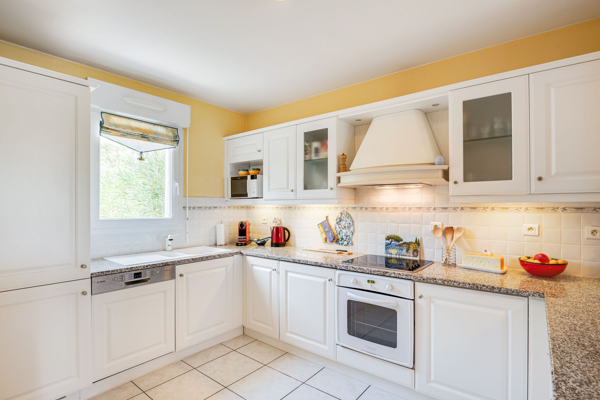 Modern Holiday Home in Saint-Raphaël with Private Pool