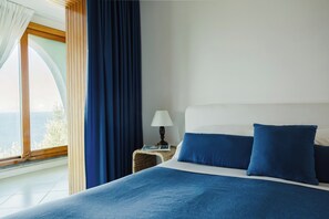 4 habitaciones, tabla de planchar con plancha, wifi y ropa de cama 