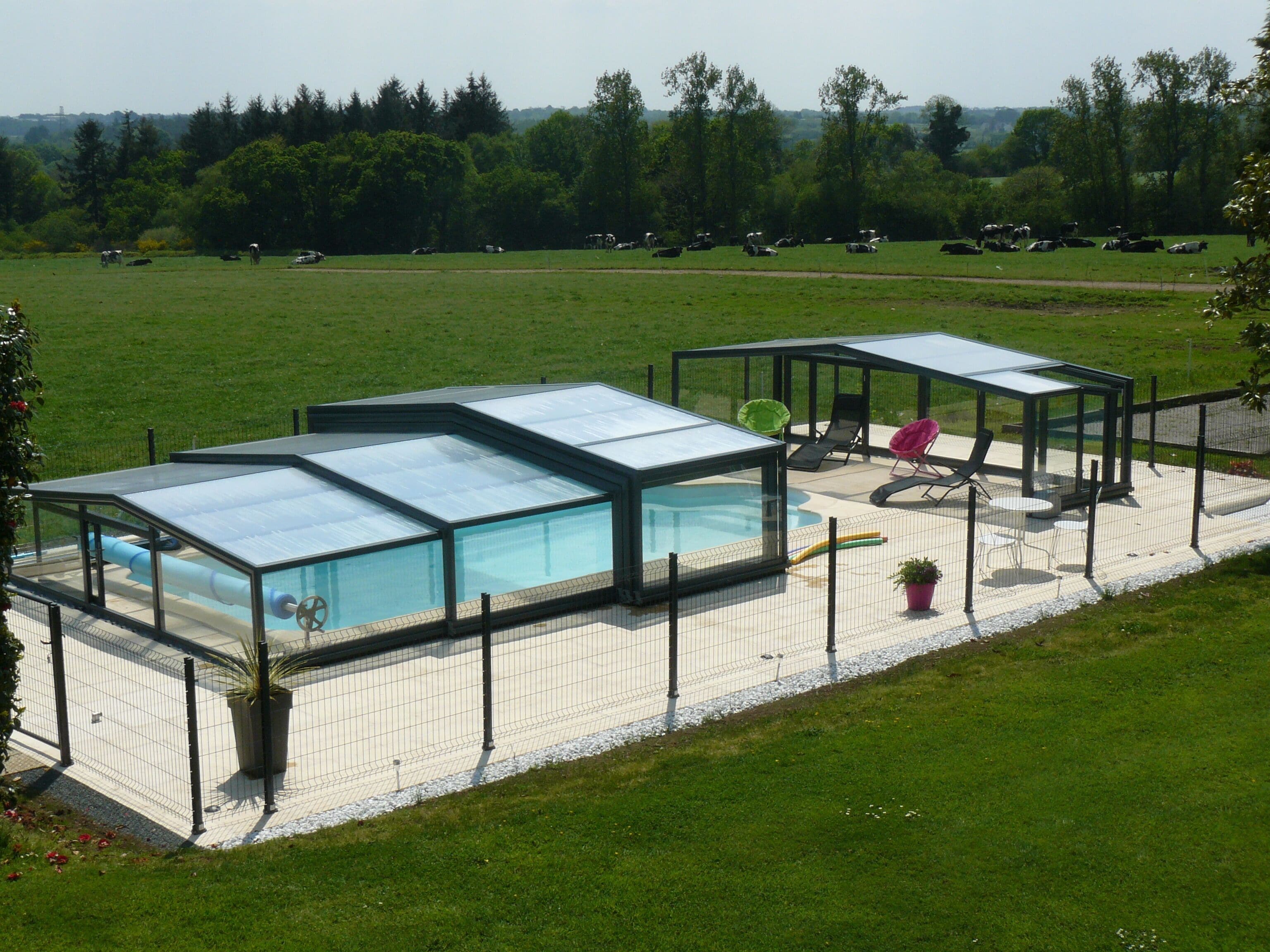 piscine avec  abri télescopique