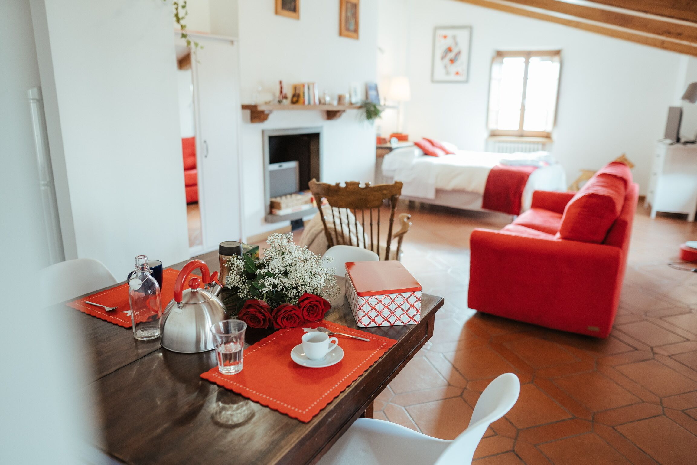 Ride the Beauty Studio Apt with a great view