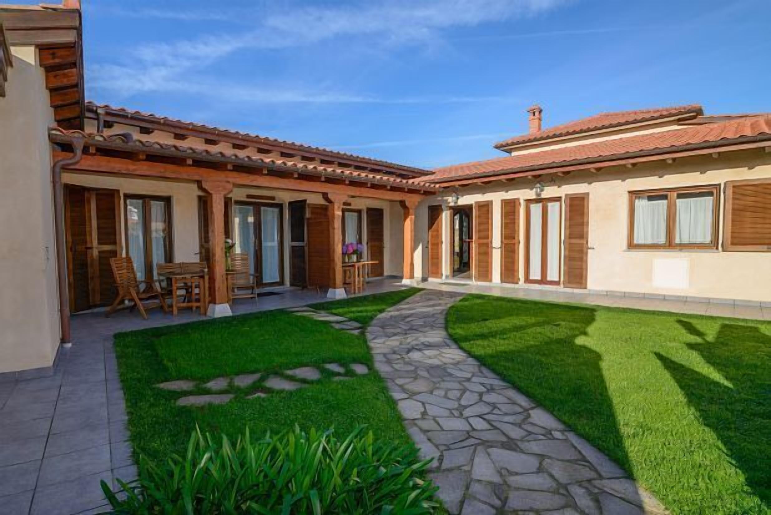 Rural apartment Casona de Llanorrozo for 4 people