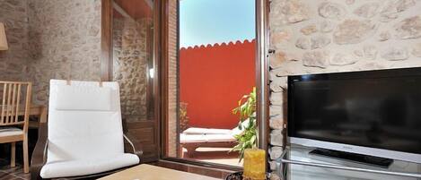 Smart TV, DVD player, offices