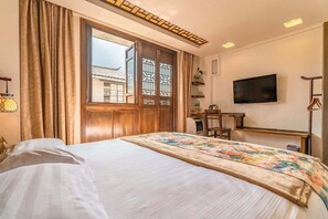 Individually decorated, desk, blackout curtains, soundproofing