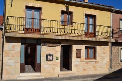 Bocanegra Rural Cottage for 10 people