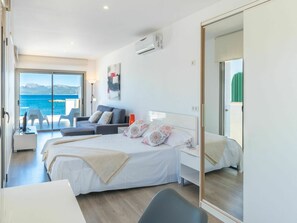 5 camere, ferro/asse da stiro, culla da viaggio, Wi-Fi gratuito