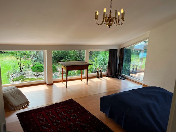 3 bedrooms, iron/ironing board, free WiFi, bed sheets - Spacious semi-detached house in the east of Munich, with a view of the Alps (Markt Schwaben)
