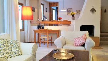 TV, DVD player, toys, books