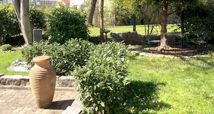 Ferienhaus Köchlin - charmante Doppelhaushälfte mit Garten und Parkplatz