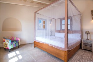 4 Schlafzimmer, Bügeleisen/Bügelbrett, Reisekinderbett, WLAN
